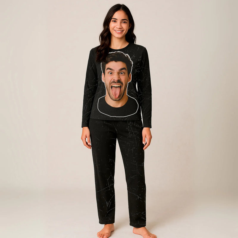 Pijama Feminino Personalizado com Careta - Rosto Engraçado em Destaque